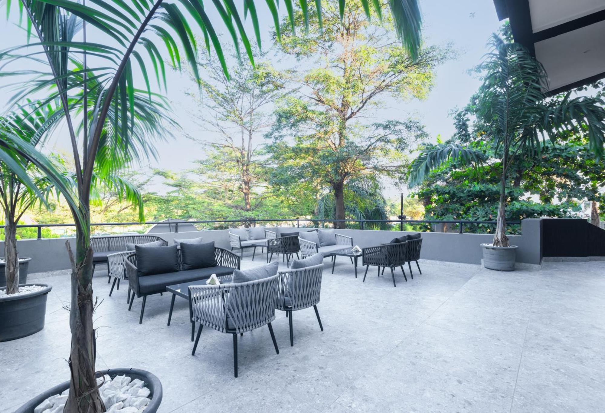 Tree House Boutique Hotel Abuja Esterno foto